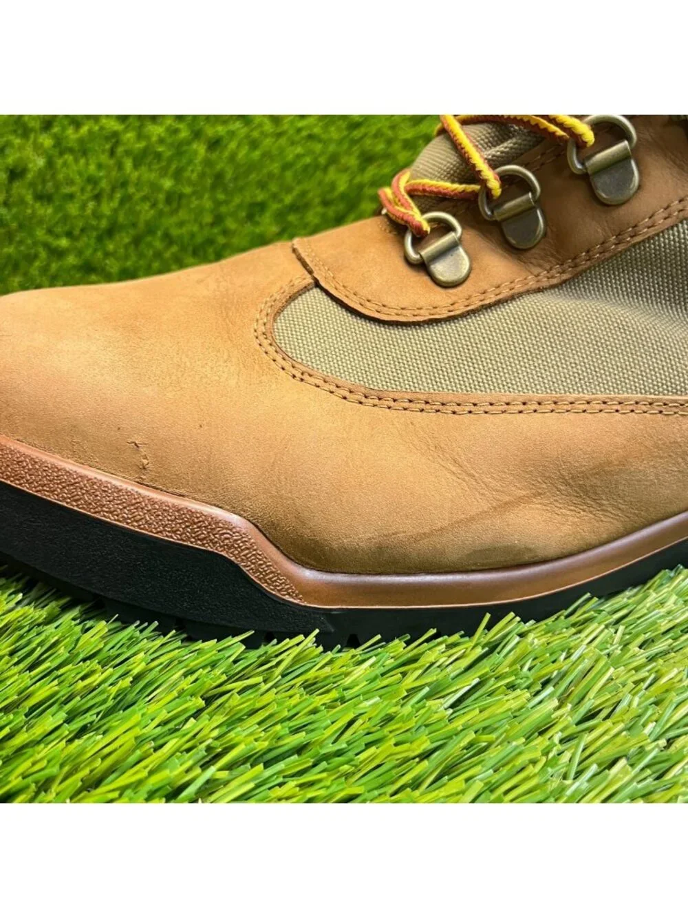 Timberland Classic Field Mens Size 10.5 Brown Leather Waterproof Trail Boots
